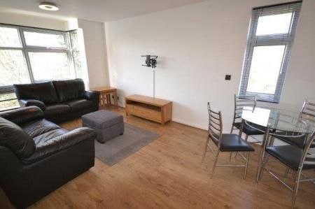 Ratcliffe Court, Stoneygate, Leicester - Photo 2