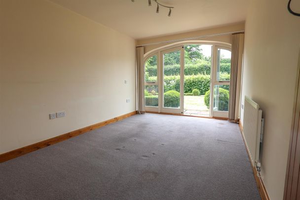 Netherstead Court, Morton Bagot, Studley - Photo 1