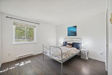 For Lease - 91 Aspen Springs Drive Unit# 104, Clarington, Ontario - Photo 3