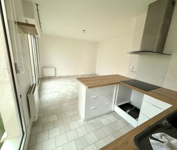 À louer, Hyères, centre ville, terrasse - Photo 2