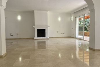 Marbella, Andalusia 29604