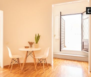 barcelona, Catalonia 08022 - Photo 2