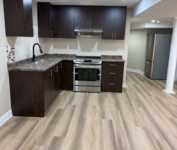 For Lease - 5487 Challenger Drive Unit# Bsmt, Mississauga, Ontario - Photo 3