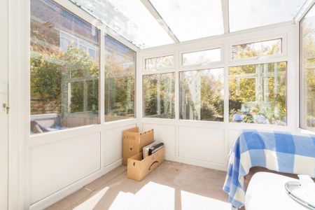 3 bedroom house to rent - Photo 3