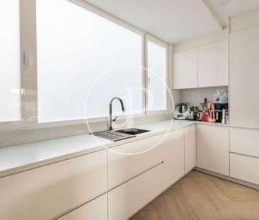 3 bedroom luxury penthouse for rent in Madrid, Spain - Photo 1