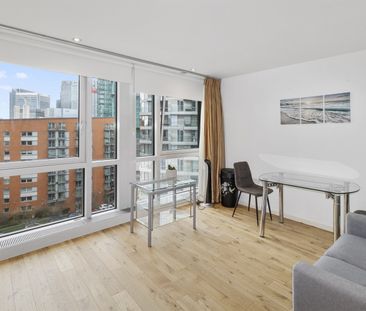 Apartment to Rent: Ontario Tower, E14 - Photo 4