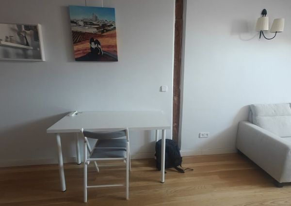 Calle de Piamonte, Madrid, Community of Madrid 28004