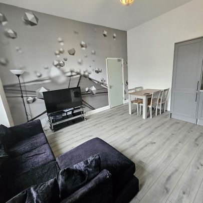 3 bedroom apartment to rent - Photo 1