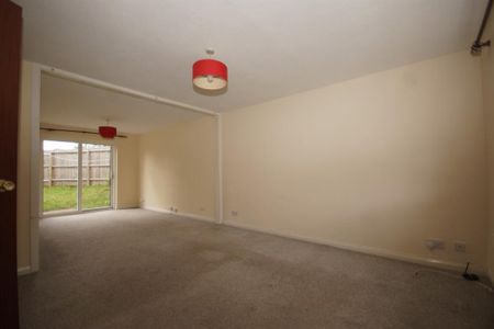 3 Sanderling Drive, St Mellons, Cardiff CF3 0DA - Photo 4