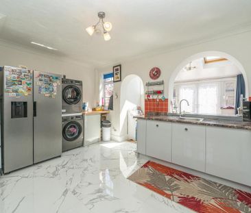 2 bedroom terraced house to rent - Photo 6