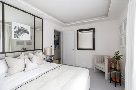 A fabulous example of heritage and contemporary combined, this beautiful two bedroom apartment is located within 50 Kensington Gardens Square, a stunning development which lies in the heart of Bayswater W2. EPC Rating B | Council Tax Band G - Photo 3