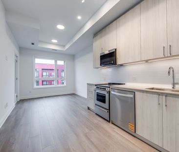 For Lease - 3250 Carding Mill Trail Unit# 522, Oakville, Ontario - Photo 1