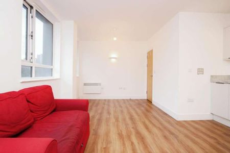 1 bedroom flat to rent - Photo 4