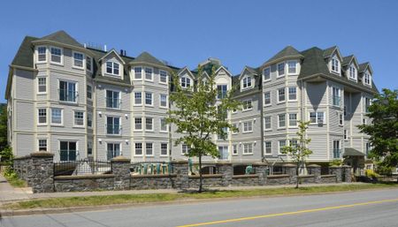 South Street Apartments - Photo 5