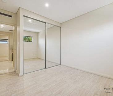 Top-Floor Apartment – A Rare Find! - Photo 4