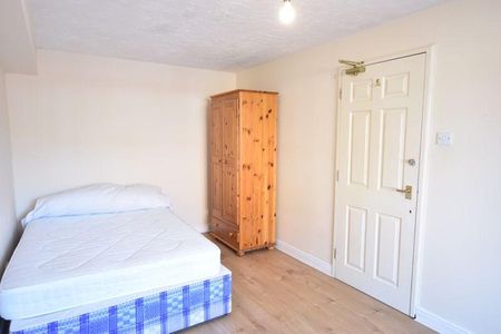 5 bedroom house to rent - Photo 4