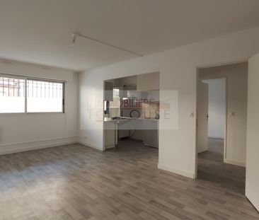 Location Appartement 3 pièces 64m² TOULOUSE 31400 - Photo 2