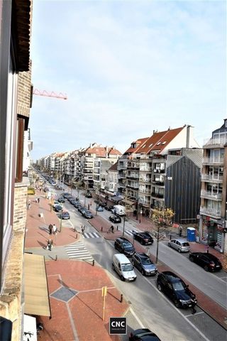 Ongemeubeld appartement met 3 slaapkamers op de Lippenslaan te Knokke. - Foto 5