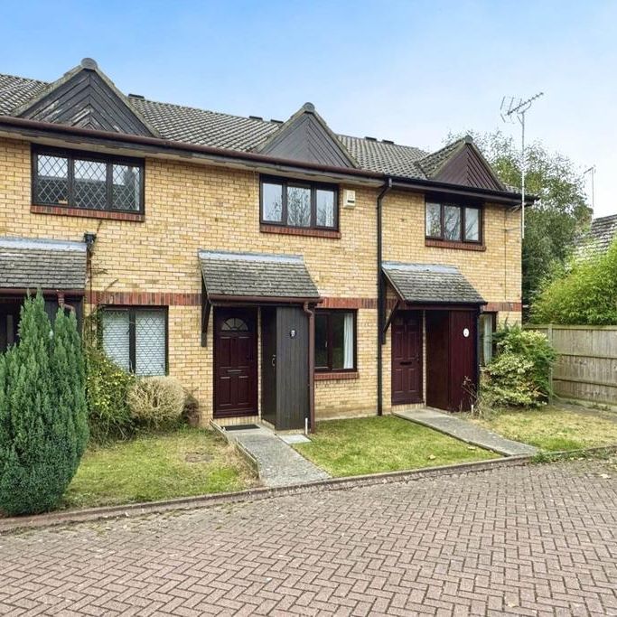 2 bedroom terraced house to rent - Photo 1