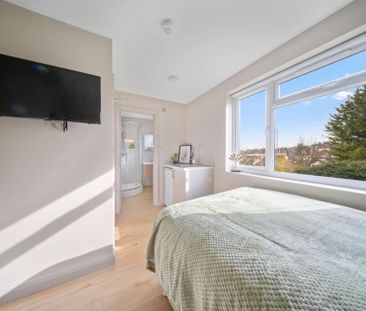 8 bedroom semi-detached house to rent - Photo 6