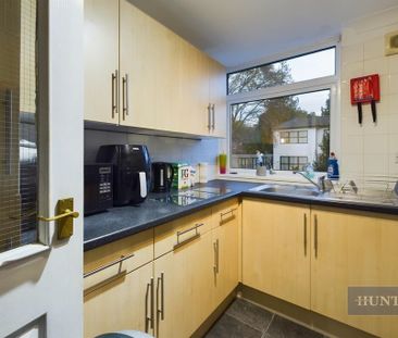 3 bedroom terraced house to rent - Photo 6