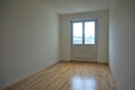 Schöne 3-Zimmer-Wohnung in Gossau mit Balkon und neuem Spielplatz! - Photo 4