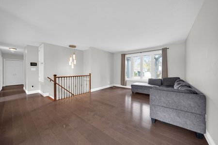 For Lease - 1896 Featherston Drive Unit# A, Alta Vista and Area, Ontario - Photo 2