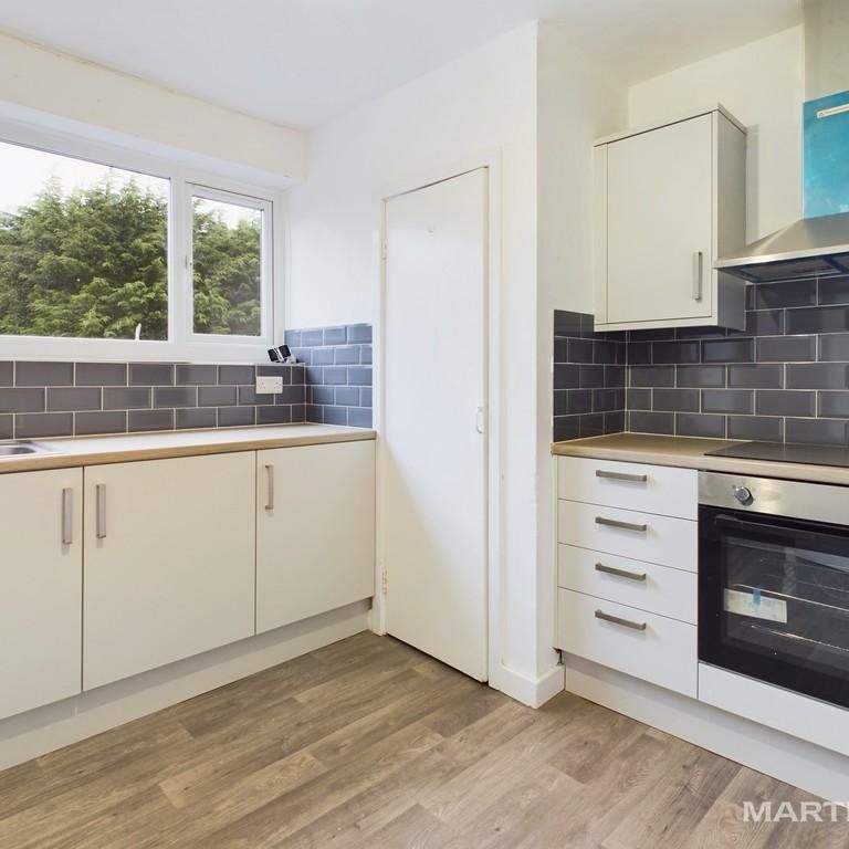 2 bedroom maisonette to rent - Photo 1