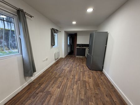 Location Appartement 1 pièce 29m² - Photo 4
