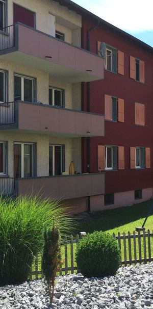 Appartement rénové de 3.5 pièces à Moutier - Photo 1