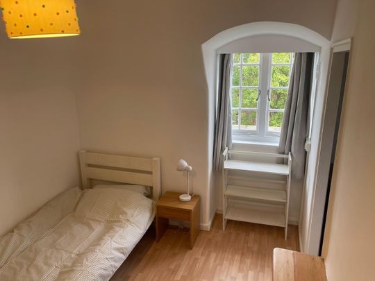 Room in a Shared Flat, Frampton Street, NW8 - Photo 1