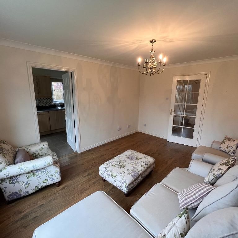 3 bedroom detached house to rent - Photo 1