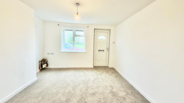 2 bedroom House To Let - Photo 1