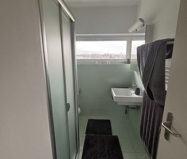 2 Zimmer, 142 m², 2. Stock - Foto 1