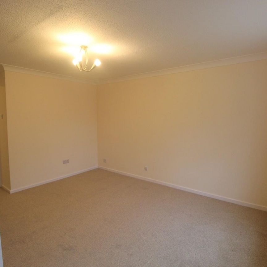 2 bedroom House To Let - Photo 1