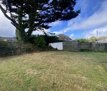 2 bedroom semi-detached house to rent - Photo 4