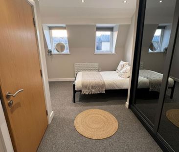 1 bedroom flat to rent - Photo 2