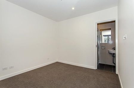 THE HOUSE OF ANGUS - Photo 5