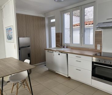 Location Maison 4 pièces 63m² COGNAC 16100 - Photo 6