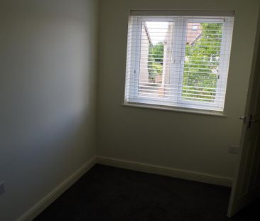 3 bedroom detached house to rent - Photo 3