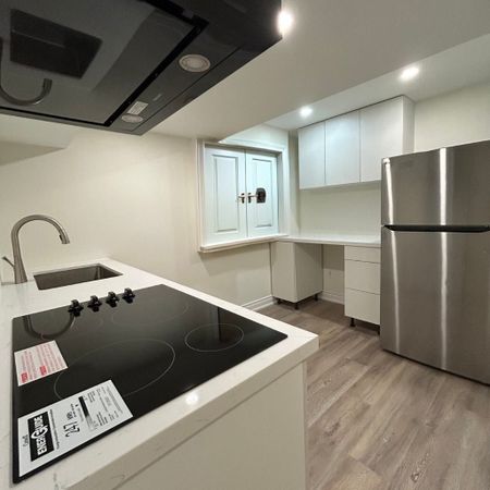 For Lease - 39 Hoile Drive Unit# Lower, Ajax, Ontario - Photo 2