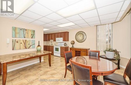 For Lease - 81 Scott Street Unit# 201, St. Catharines, Ontario - Photo 5