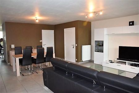 Appartement te huur - Foto 2