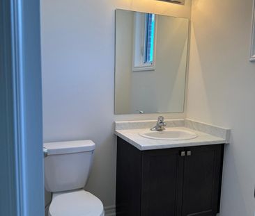 For Lease - 1124 Cameo Street, Pickering, Ontario - Photo 5