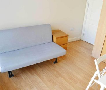 Studio to rent - Photo 6