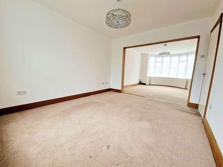 Colinwood Close, BL9 - Photo 3