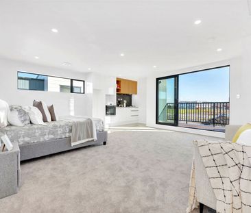 One bedroom - Photo 1