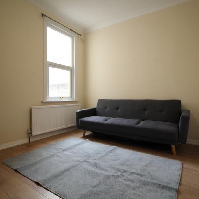 4 bedroom terraced house to rent - Photo 1