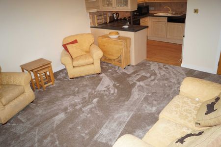 1 Bed Flat, Ogilvie Buildings, AB11 - Photo 2