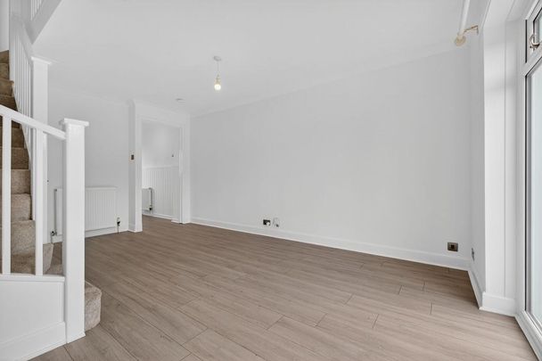 2 bedroom semi-detached house to rent - Photo 1